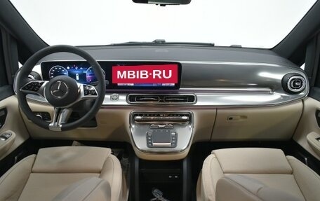 Mercedes-Benz V-Класс, 2025 год, 18 400 000 рублей, 28 фотография