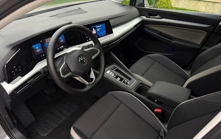 Volkswagen Golf VIII, 2022 год, 1 820 000 рублей, 8 фотография