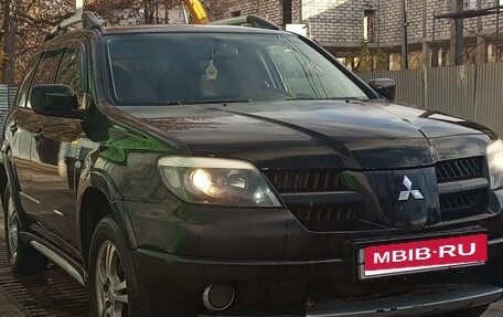 Mitsubishi Outlander III рестайлинг 3, 2007 год, 490 000 рублей, 1 фотография