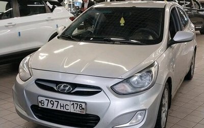 Hyundai Solaris II рестайлинг, 2012 год, 555 000 рублей, 1 фотография