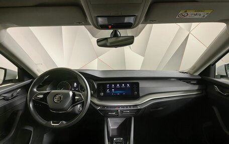 Skoda Octavia IV, 2021 год, 2 450 000 рублей, 14 фотография