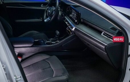KIA K5, 2020 год, 2 280 000 рублей, 13 фотография