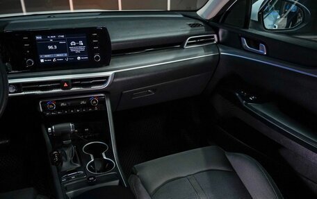 KIA K5, 2020 год, 2 280 000 рублей, 30 фотография
