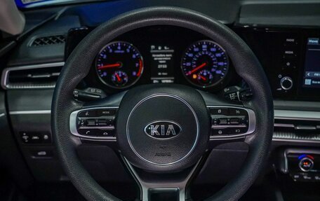 KIA K5, 2020 год, 2 280 000 рублей, 29 фотография