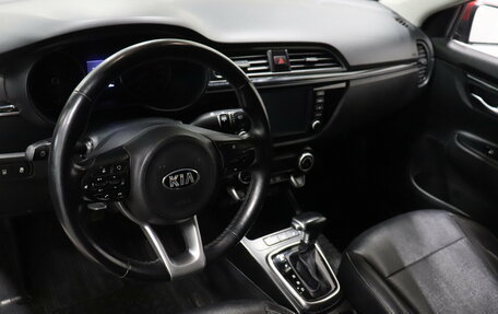 KIA Rio IV, 2017 год, 1 320 000 рублей, 8 фотография
