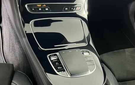 Mercedes-Benz E-Класс, 2020 год, 4 399 000 рублей, 25 фотография