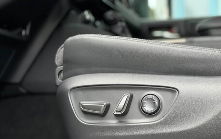 Toyota Land Cruiser Prado, 2025 год, 12 990 000 рублей, 26 фотография