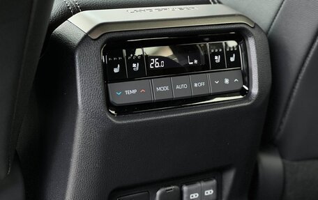 Toyota Land Cruiser Prado, 2025 год, 12 990 000 рублей, 25 фотография