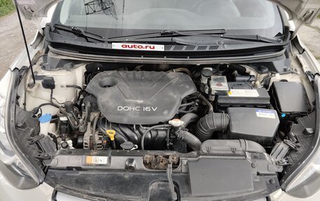 Hyundai Elantra V, 2013 год, 980 000 рублей, 7 фотография