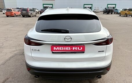 Mazda CX-4, 2023 год, 3 100 000 рублей, 7 фотография