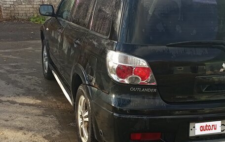 Mitsubishi Outlander III рестайлинг 3, 2007 год, 490 000 рублей, 4 фотография