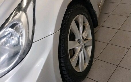 Hyundai Solaris II рестайлинг, 2012 год, 555 000 рублей, 2 фотография