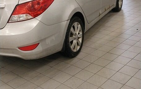 Hyundai Solaris II рестайлинг, 2012 год, 555 000 рублей, 10 фотография