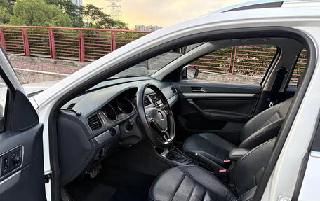 Volkswagen Lavida, 2017 год, 1 380 000 рублей, 8 фотография