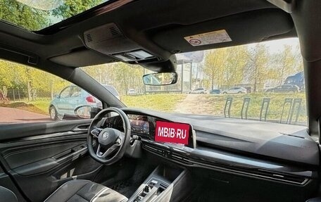 Volkswagen Golf VIII, 2023 год, 2 150 000 рублей, 7 фотография