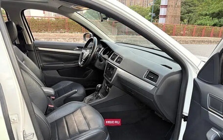 Volkswagen Lavida, 2017 год, 1 380 000 рублей, 10 фотография