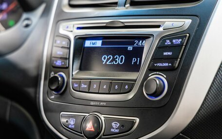 Hyundai Solaris II рестайлинг, 2014 год, 928 000 рублей, 23 фотография