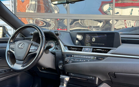 Lexus ES VII, 2020 год, 3 990 000 рублей, 20 фотография