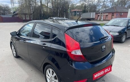 Hyundai Solaris II рестайлинг, 2011 год, 699 000 рублей, 5 фотография