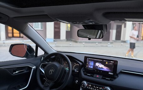 Toyota RAV4, 2025 год, 3 699 000 рублей, 5 фотография