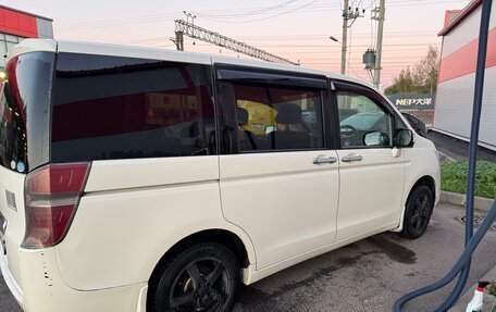 Honda Stepwgn IV, 2011 год, 1 100 000 рублей, 5 фотография