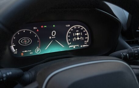 Toyota RAV4, 2025 год, 3 699 000 рублей, 7 фотография