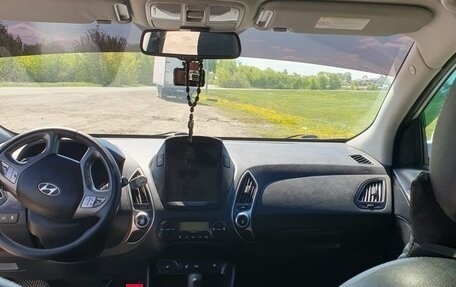 Hyundai ix35 I рестайлинг, 2011 год, 1 480 000 рублей, 15 фотография