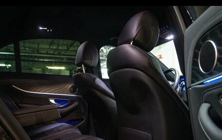 Mercedes-Benz E-Класс, 2020 год, 4 890 000 рублей, 10 фотография