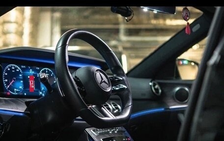 Mercedes-Benz E-Класс, 2020 год, 4 890 000 рублей, 22 фотография