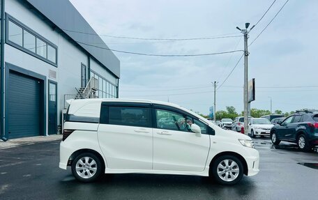 Honda Freed I, 2010 год, 959 000 рублей, 7 фотография