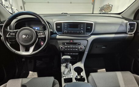 KIA Sportage IV рестайлинг, 2021 год, 2 149 000 рублей, 8 фотография