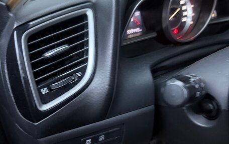 Mazda 3, 2014 год, 850 000 рублей, 12 фотография