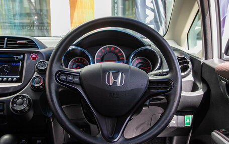 Honda Fit III, 2011 год, 849 000 рублей, 17 фотография
