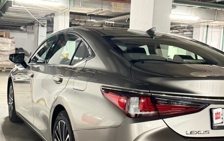 Lexus ES VII, 2022 год, 6 500 000 рублей, 7 фотография