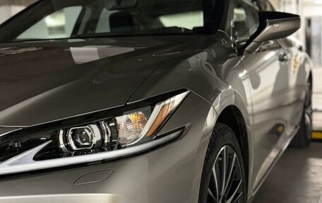 Lexus ES VII, 2022 год, 6 500 000 рублей, 13 фотография