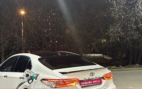 Toyota Camry, 2019 год, 3 200 000 рублей, 1 фотография