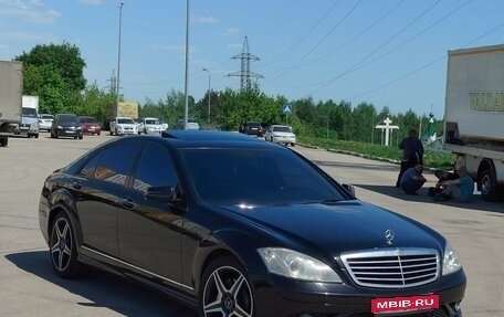 Mercedes-Benz S-Класс, 2007 год, 1 190 000 рублей, 1 фотография