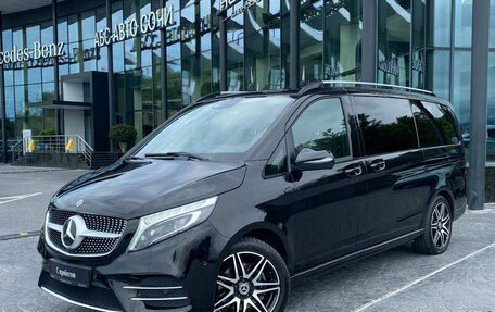 Mercedes-Benz V-Класс, 2021 год, 6 499 000 рублей, 1 фотография