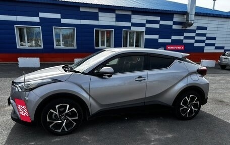 Toyota C-HR I рестайлинг, 2019 год, 2 050 000 рублей, 4 фотография
