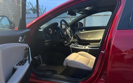 KIA Stinger I, 2018 год, 2 700 000 рублей, 13 фотография