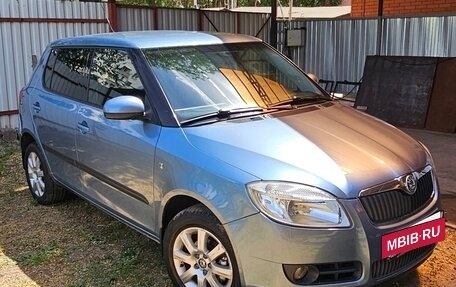 Skoda Fabia II, 2009 год, 599 999 рублей, 2 фотография