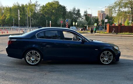 BMW 5 серия, 2005 год, 900 000 рублей, 5 фотография