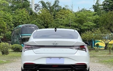 Hyundai Elantra, 2023 год, 1 644 000 рублей, 5 фотография