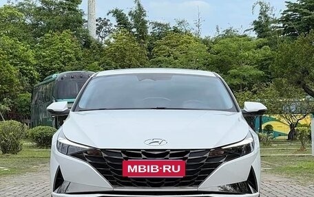 Hyundai Elantra, 2023 год, 1 644 000 рублей, 2 фотография