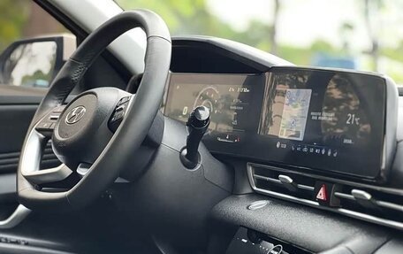 Hyundai Elantra, 2023 год, 1 644 000 рублей, 21 фотография
