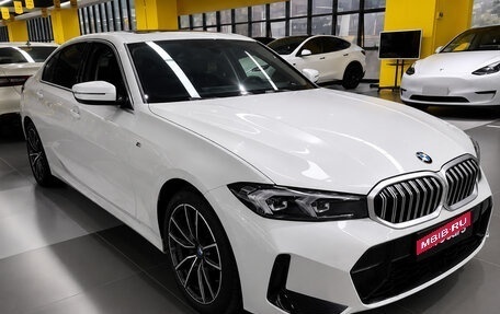 BMW 3 серия, 2022 год, 2 999 000 рублей, 2 фотография