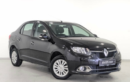 Renault Logan II, 2017 год, 860 000 рублей, 3 фотография