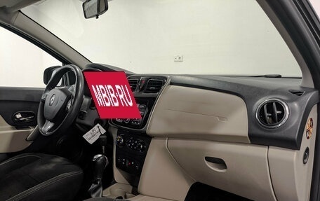 Renault Logan II, 2017 год, 860 000 рублей, 12 фотография