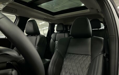 Mitsubishi Outlander, 2023 год, 3 650 000 рублей, 11 фотография