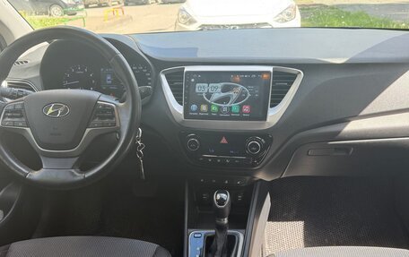 Hyundai Solaris II рестайлинг, 2019 год, 1 250 000 рублей, 14 фотография